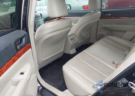 2010 Subaru Legacy 2.5I Limited из США, поврежденный, VIN 4S3BMBK66A3219328